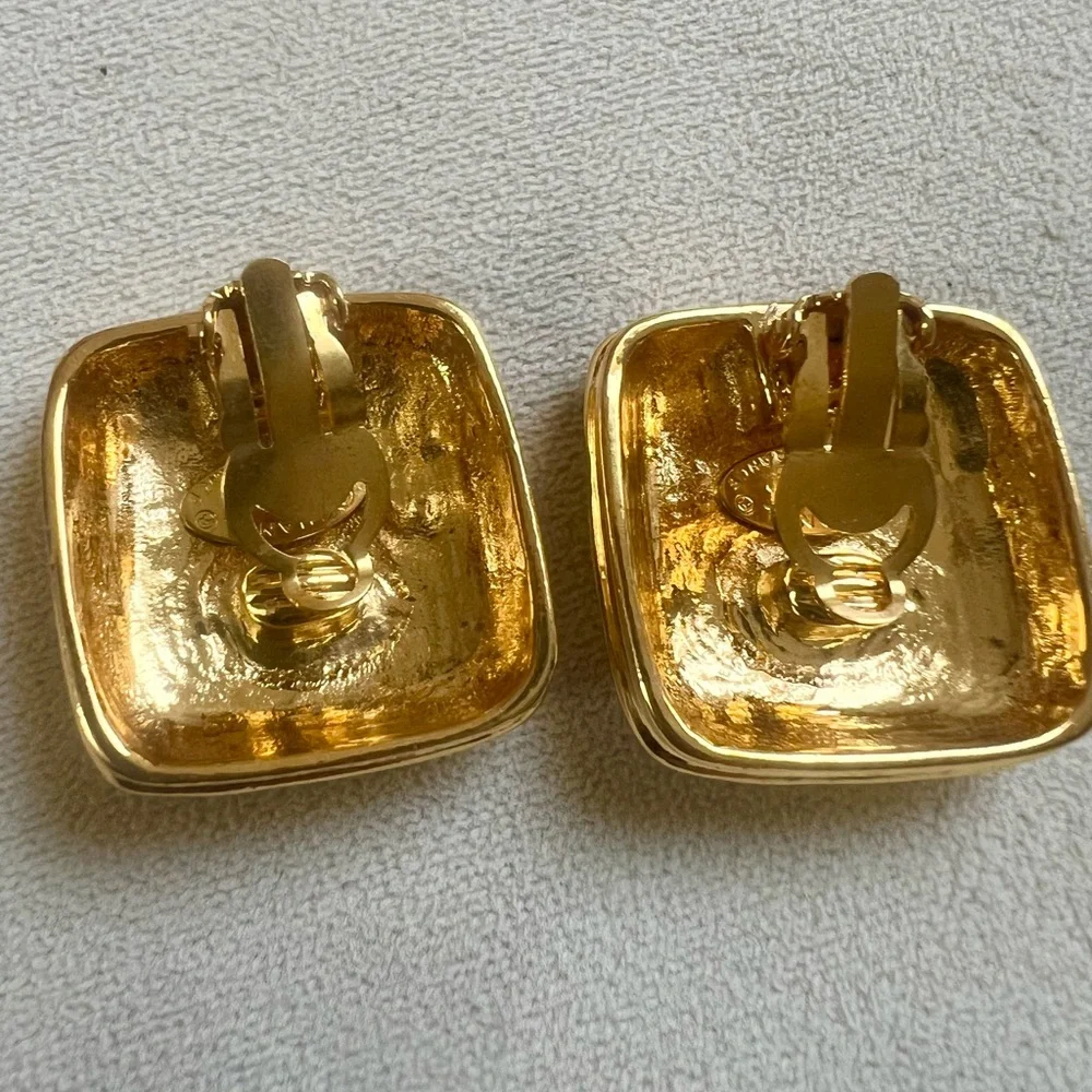 Chane Square Quilted 24k Gold Plated Earrings